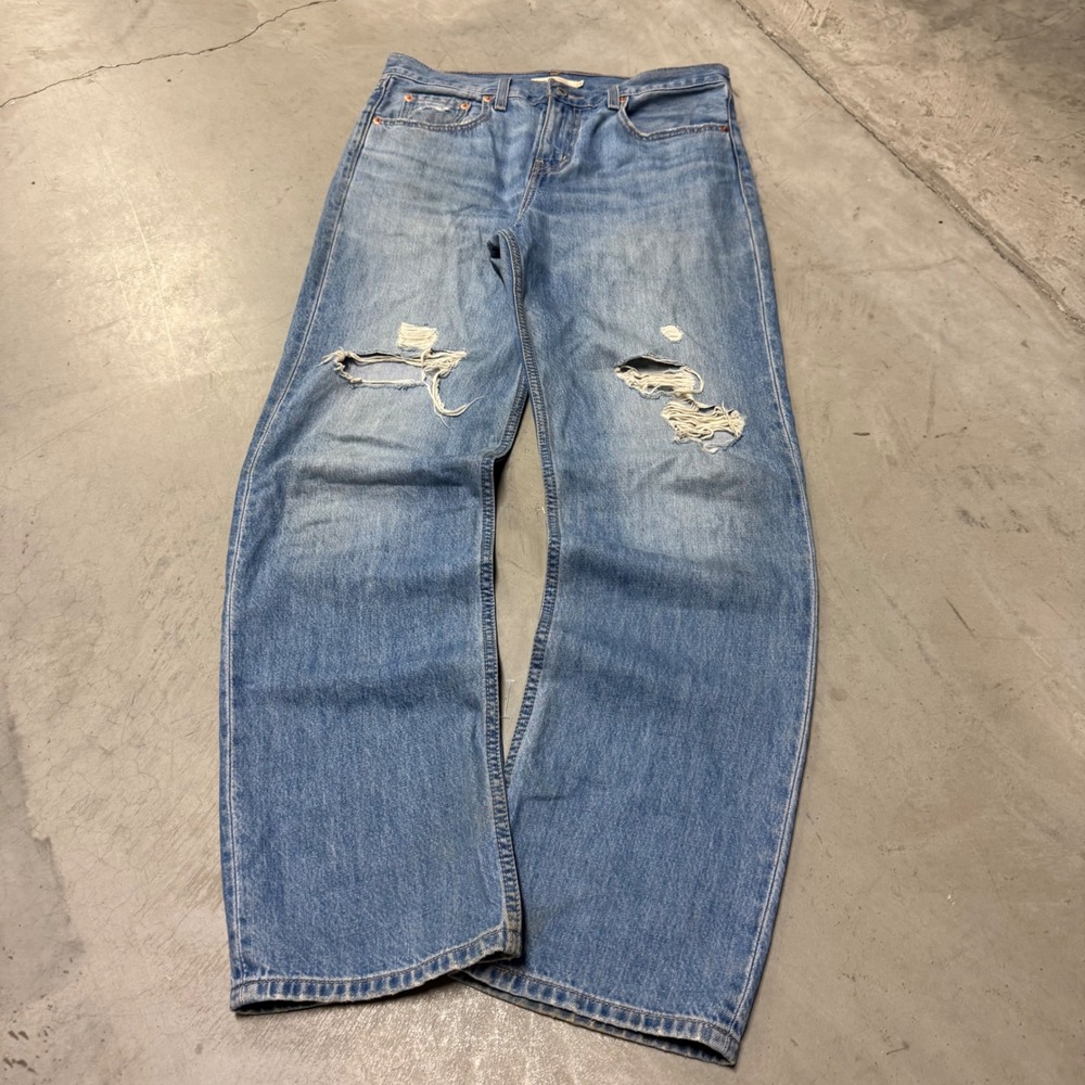 Levis Low Pro Straight Distressed Blue Denim Jeans 32x32 Light Wash 1047